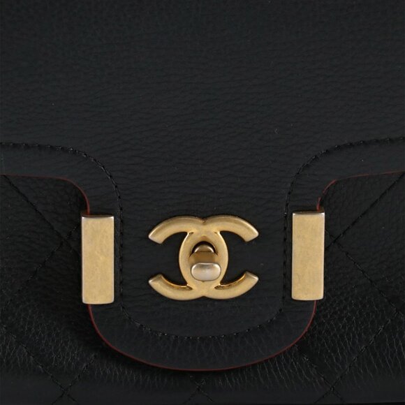 Chanel Black Calfskin Stitched Archi Chic Large Shopping Tote - Picture 10 of 12